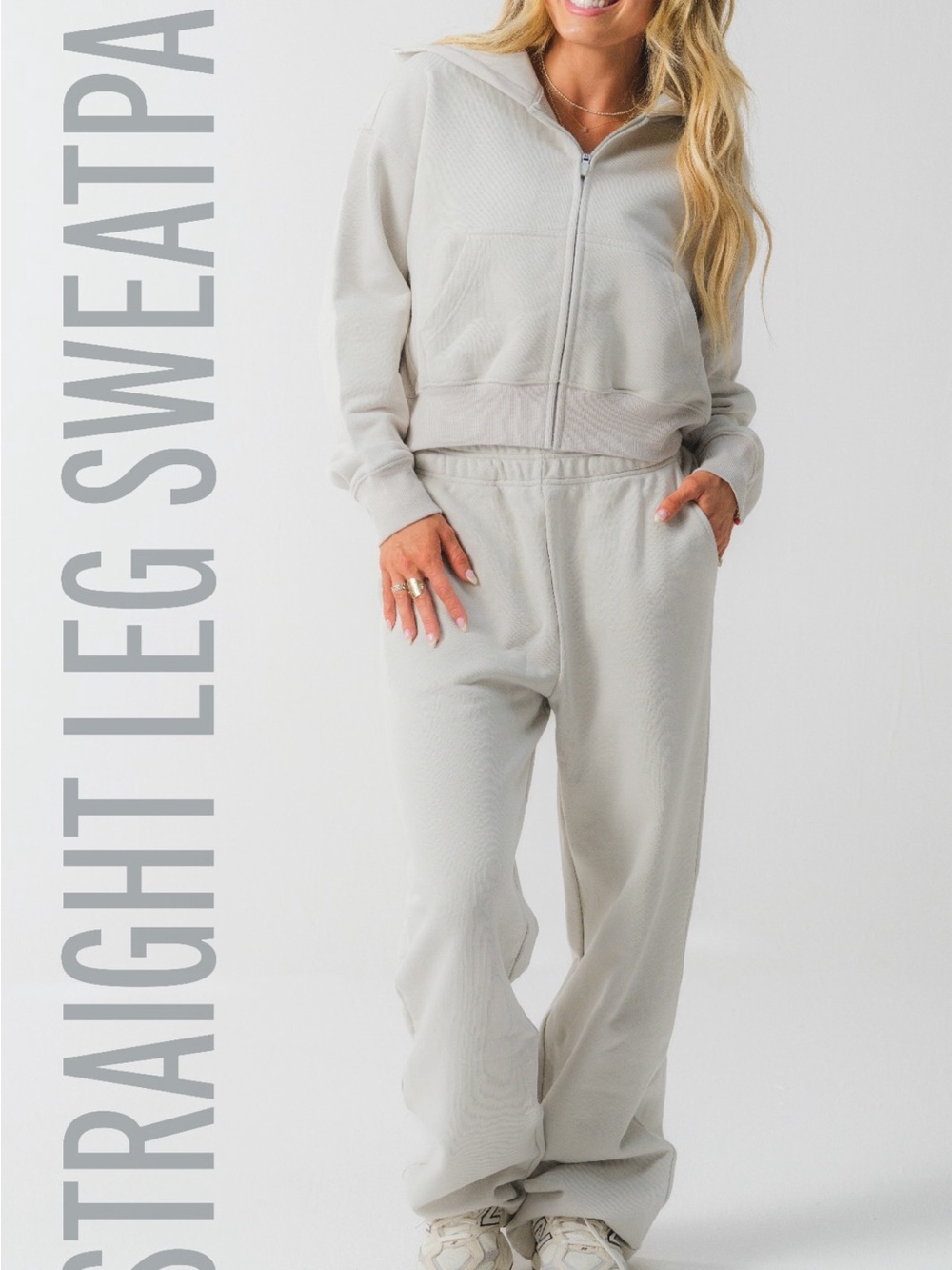 ACTA Straight-Leg Sweatpants in Light Gray